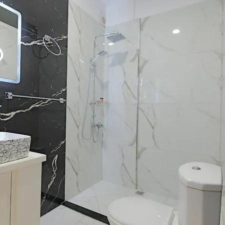 Bana Апартаменты *