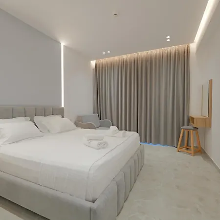 Bana Apartment Qeparo