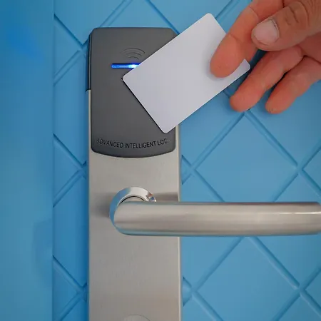 Bana Apartment Qeparo